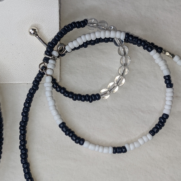 Free People NWT triple hoop bead earrings large navy blue white - Picture 5 of 11